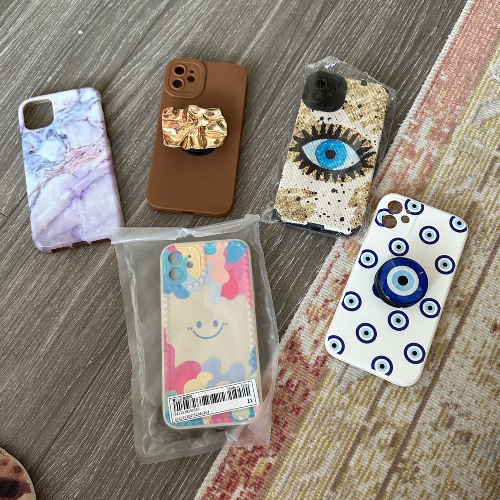 5 IPHONE 11 covers! phone cover bundle- 5 covers for ONE PRICE ❤️